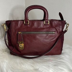 💯Authentic Prada Two-Way Handbag🍀
